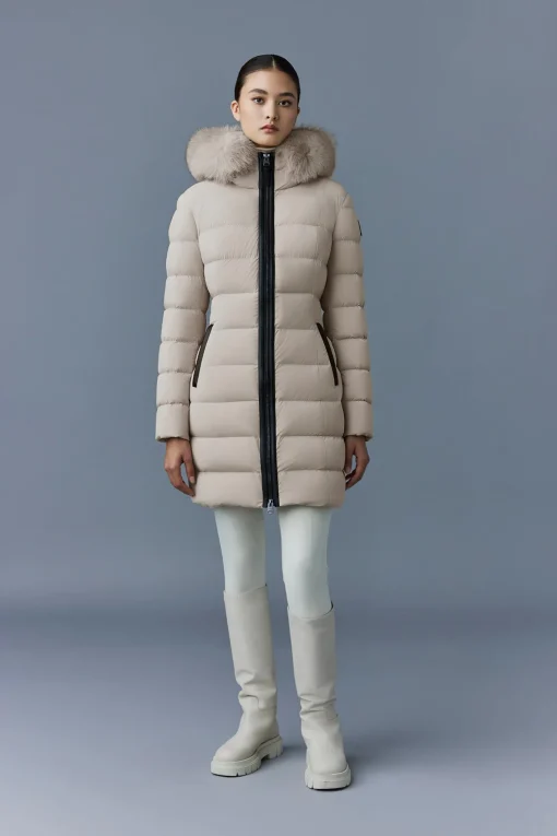 CALLA Agile-360 stretch light down coat with blue fox fur collar