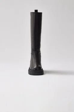 COMMANDER shearling-lined lug sole (R) Leather boot for women